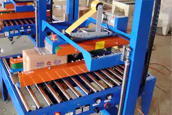 Fully Automatic Side Belt Driven Case Sealer, RPE-05